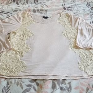 NWOT 3/4 Sleeve AEO Blouse with Lace Detail